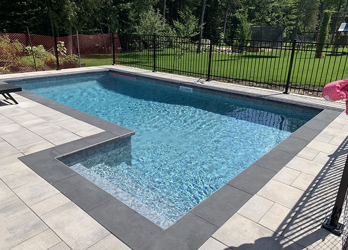 piscine-creusee-beton-estampe-victoriaville-06.jpg